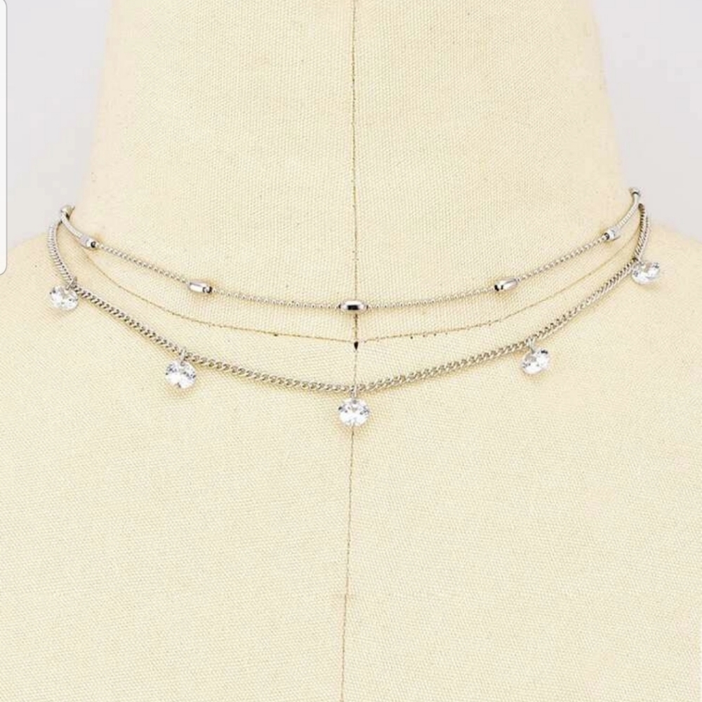 *Joey* Silver layered Necklace - Picture 4 of 4